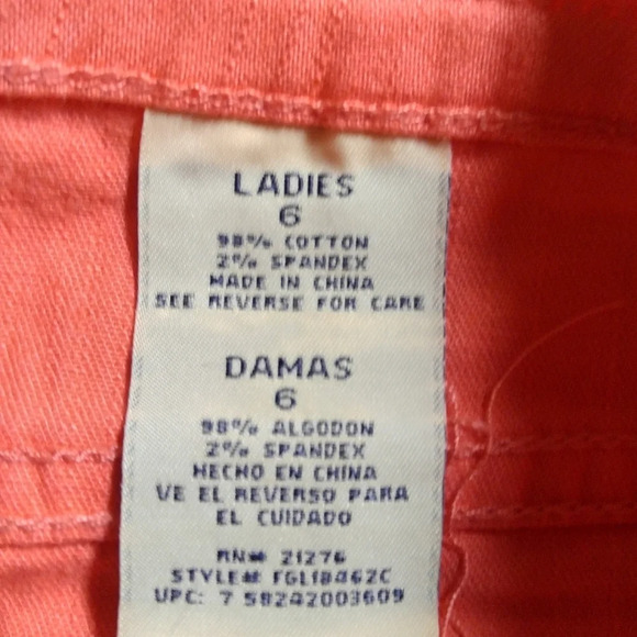 Faded Glory Short NWOT - Picture 3 of 3